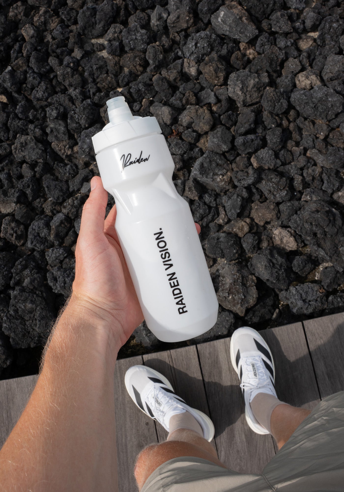 Trinkflasche Raiden White