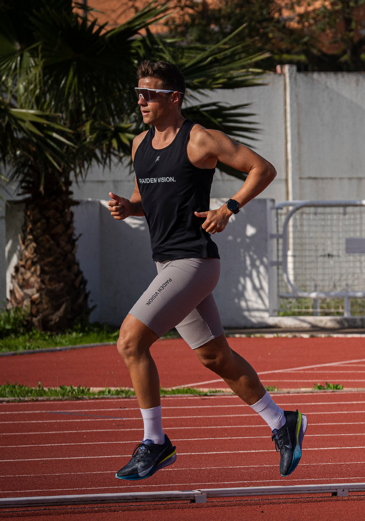 RAIDENSINGLET01 [David trägt gr. S]